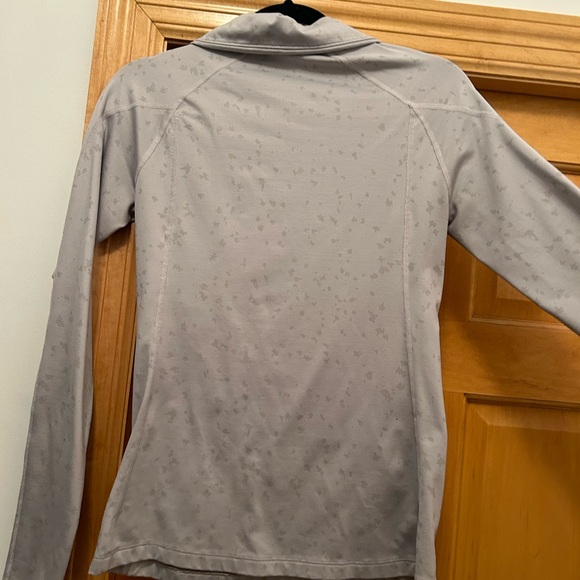 Under armour grey quarter zip compression - Picture 2 of 3